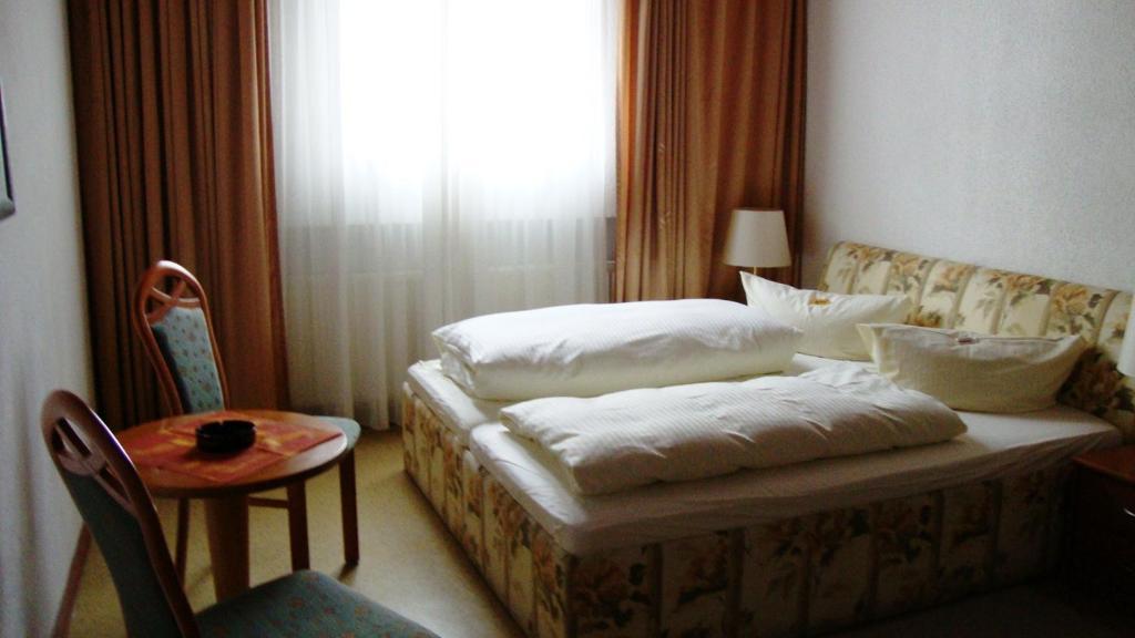 Offenthaler Hof Hotel Dreieich Room photo